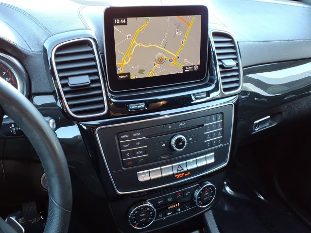 Used 2018 Mercedes-Benz GLS 450 4MATIC image 5