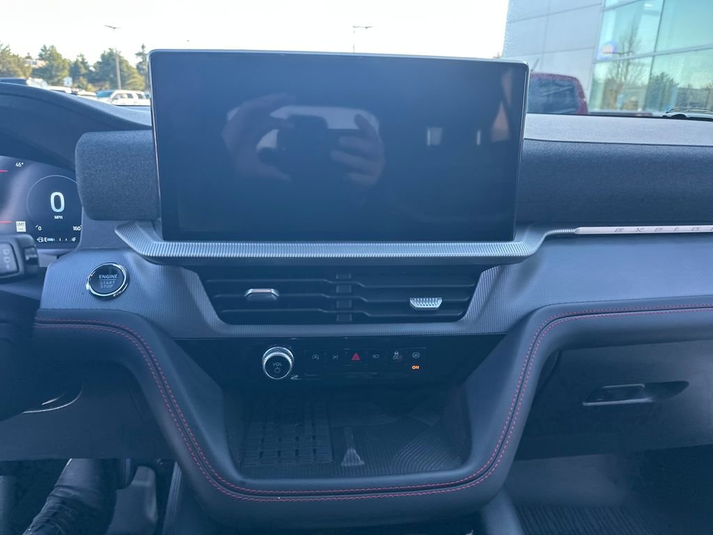 Used 2025 Ford Explorer ST AWD/4WD image 17