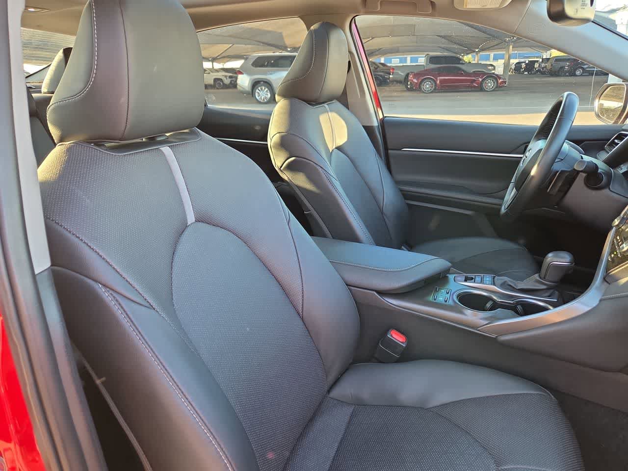 Used 2024 Toyota Camry XSE w/ Navigation Package FWD image 18