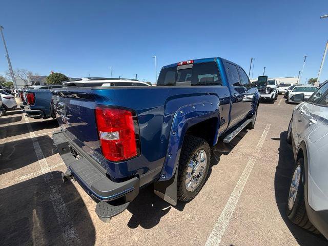 Used 2017 GMC Sierra 2500 Denali w/ Duramax Plus Package AWD/4WD image 7