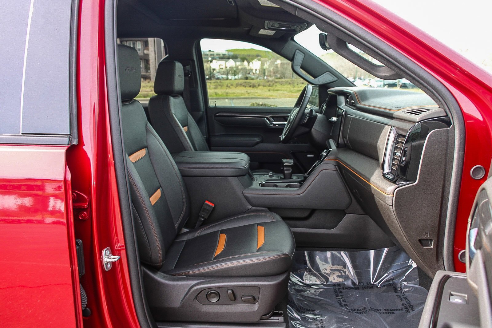 Used 2025 GMC Sierra 1500 AT4 w/ AT4 Premium Package image 17