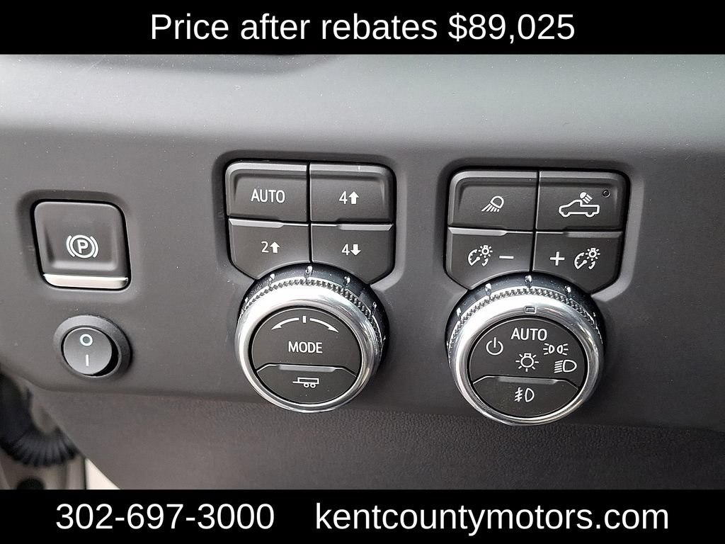 New 2026 GMC Sierra 1500 AT4 w/ Technology Package AWD/4WD image 23