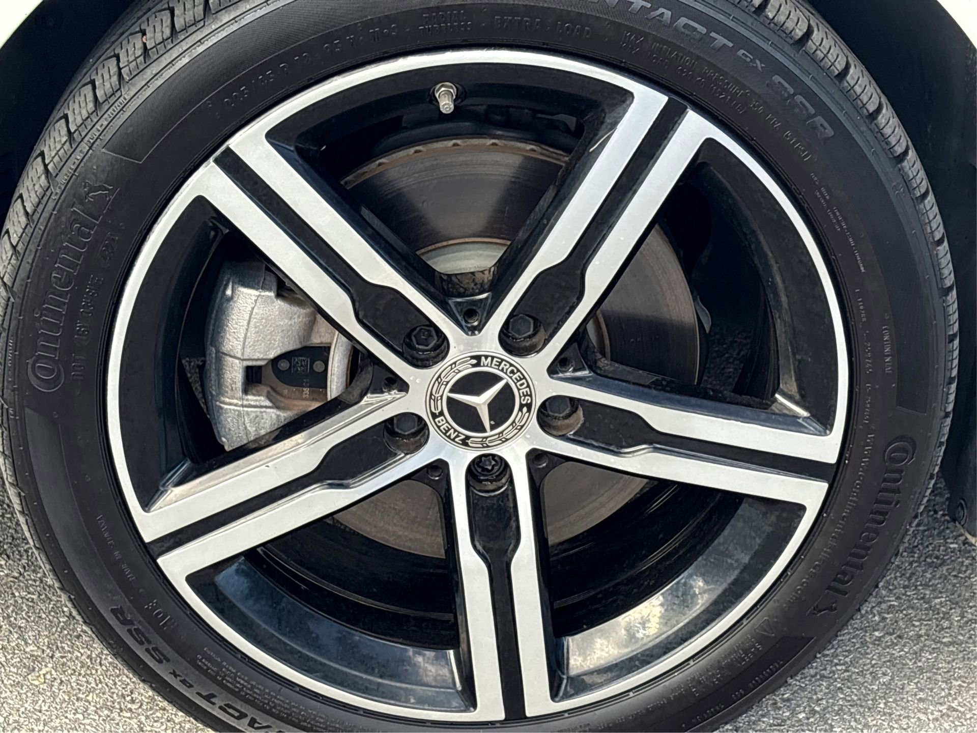 Used 2022 Mercedes-Benz CLA 250 4MATIC image 13