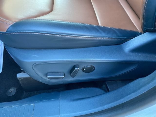 Used 2022 Ford Maverick Lariat w/ Equipment Group 500A Standard AWD/4WD image 27
