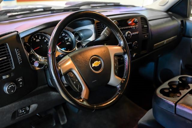 Used 2012 Chevrolet Silverado 2500 LT w/ Interior Plus Package image 16