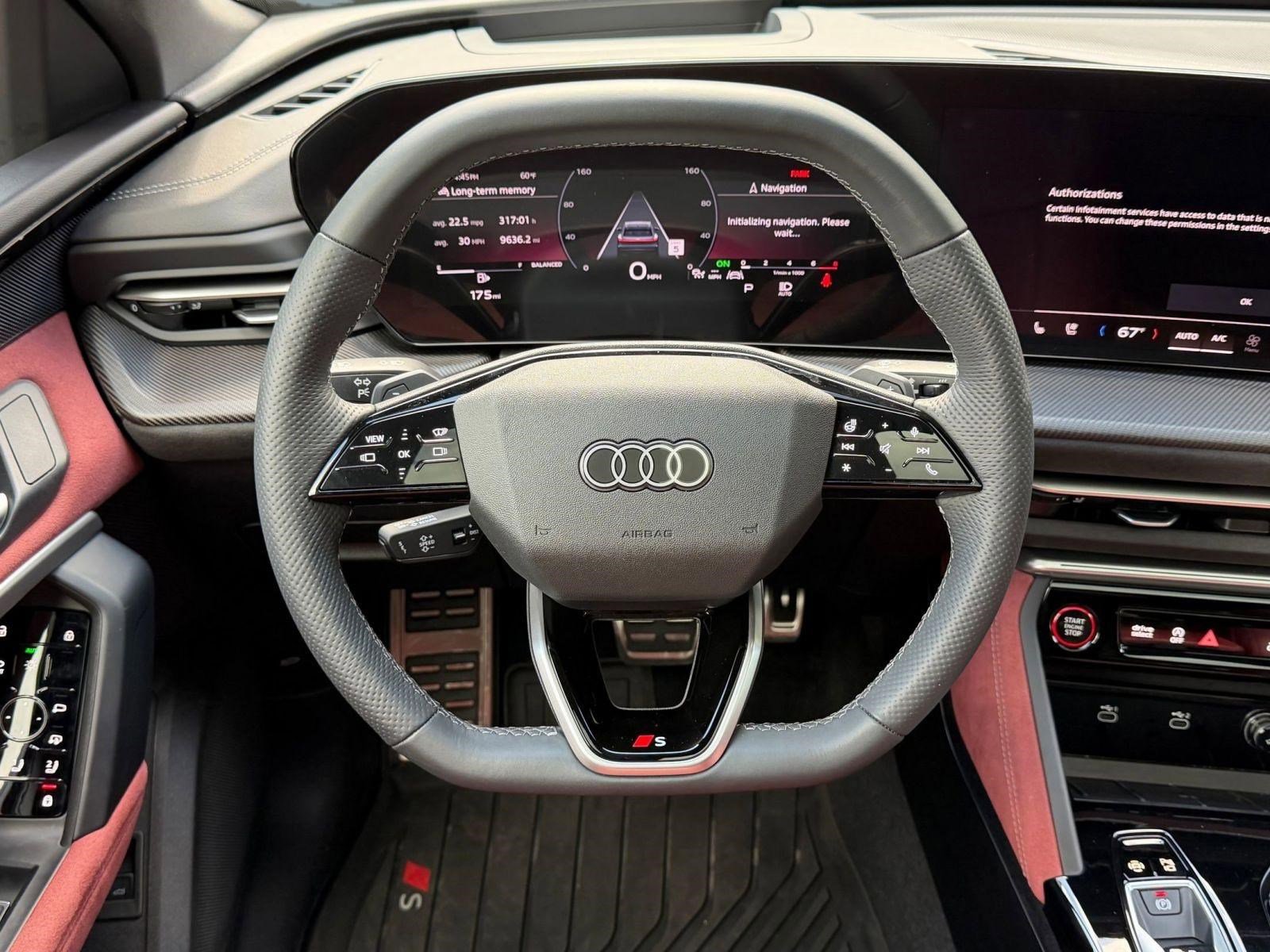 Used 2025 Audi SQ5 Prestige AWD/4WD image 16