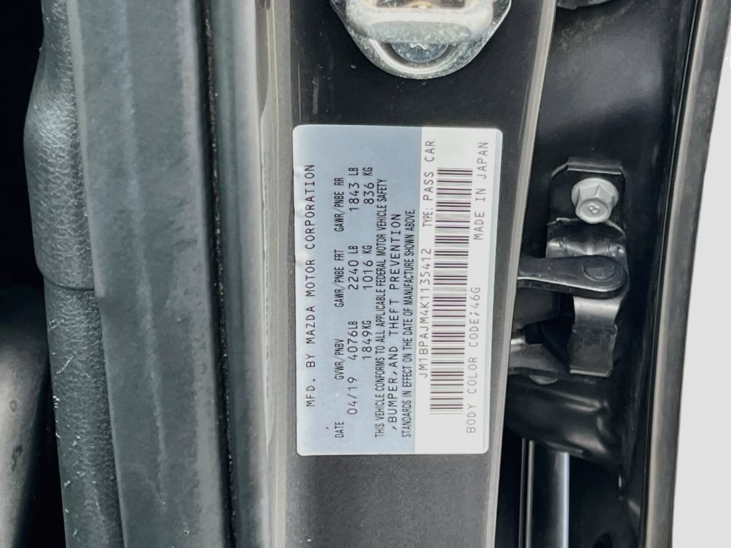 Used 2019 MAZDA MAZDA3 Hatchback FWD image 29