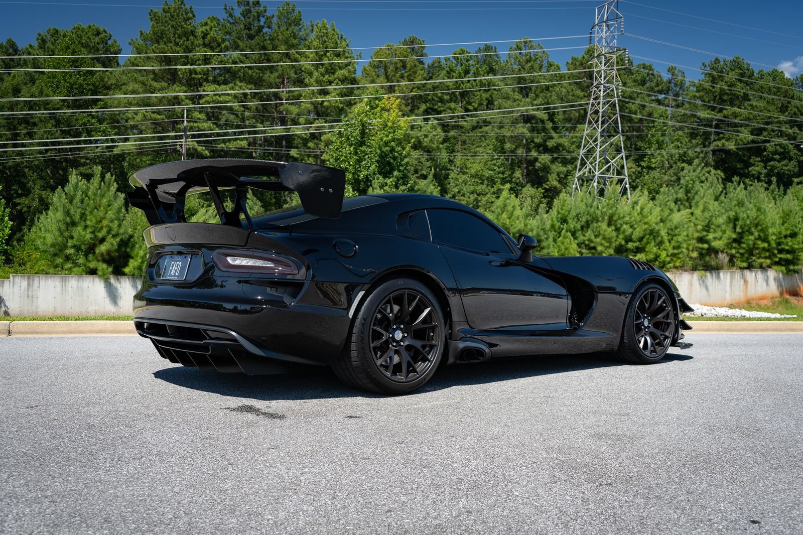 Used 2014 SRT Viper SRT-10 w/ Advanced Aerodynamics Package RWD image 25