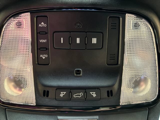 Used 2023 Dodge Durango R/T AWD/4WD image 23