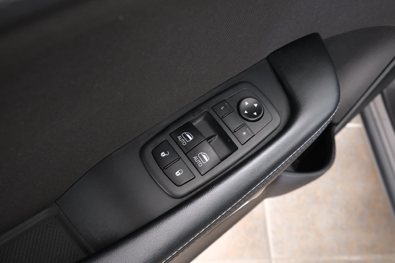Used 2021 Dodge Challenger SXT RWD image 25