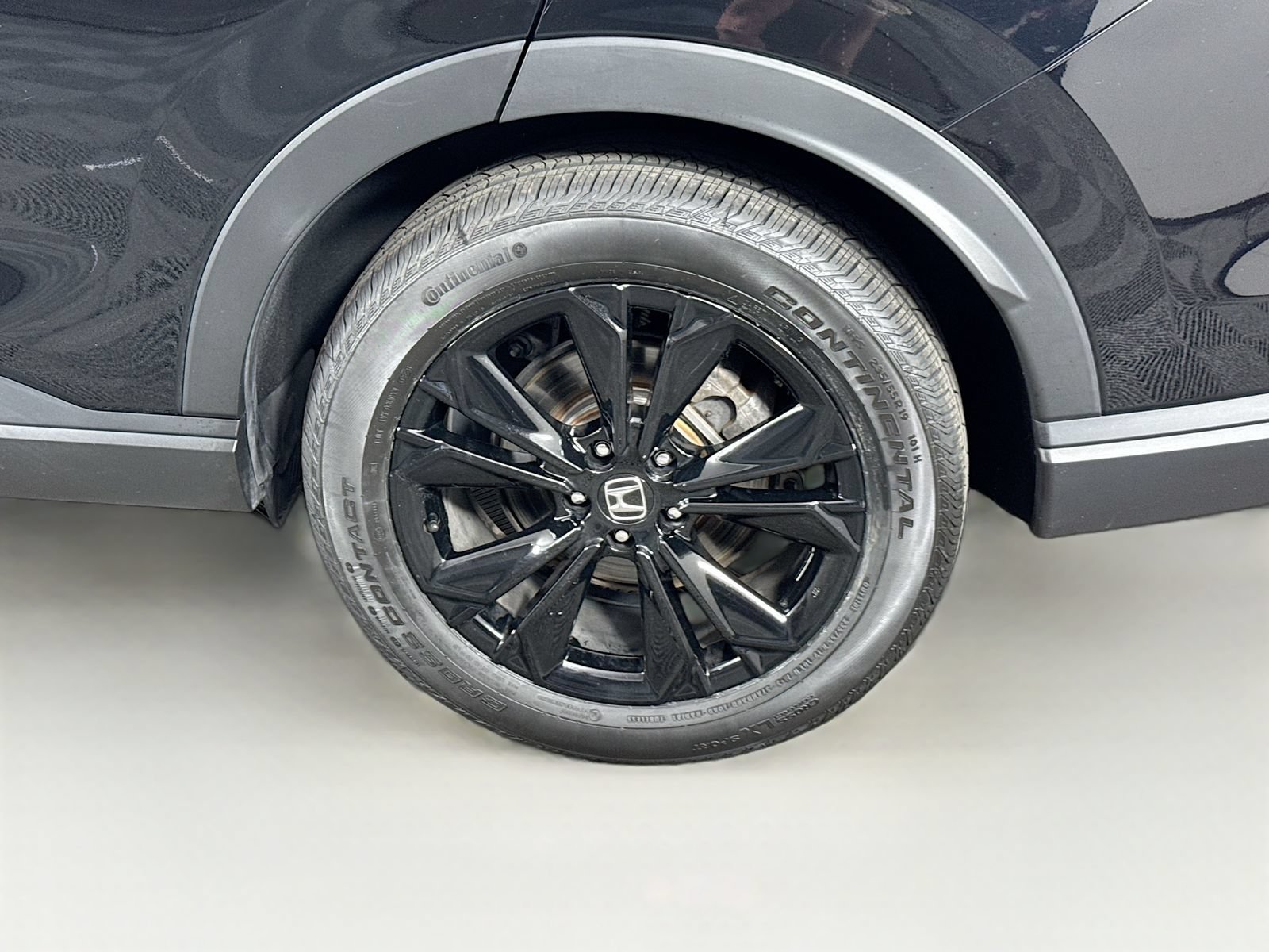 Used 2024 Honda CR-V Sport Touring image 9