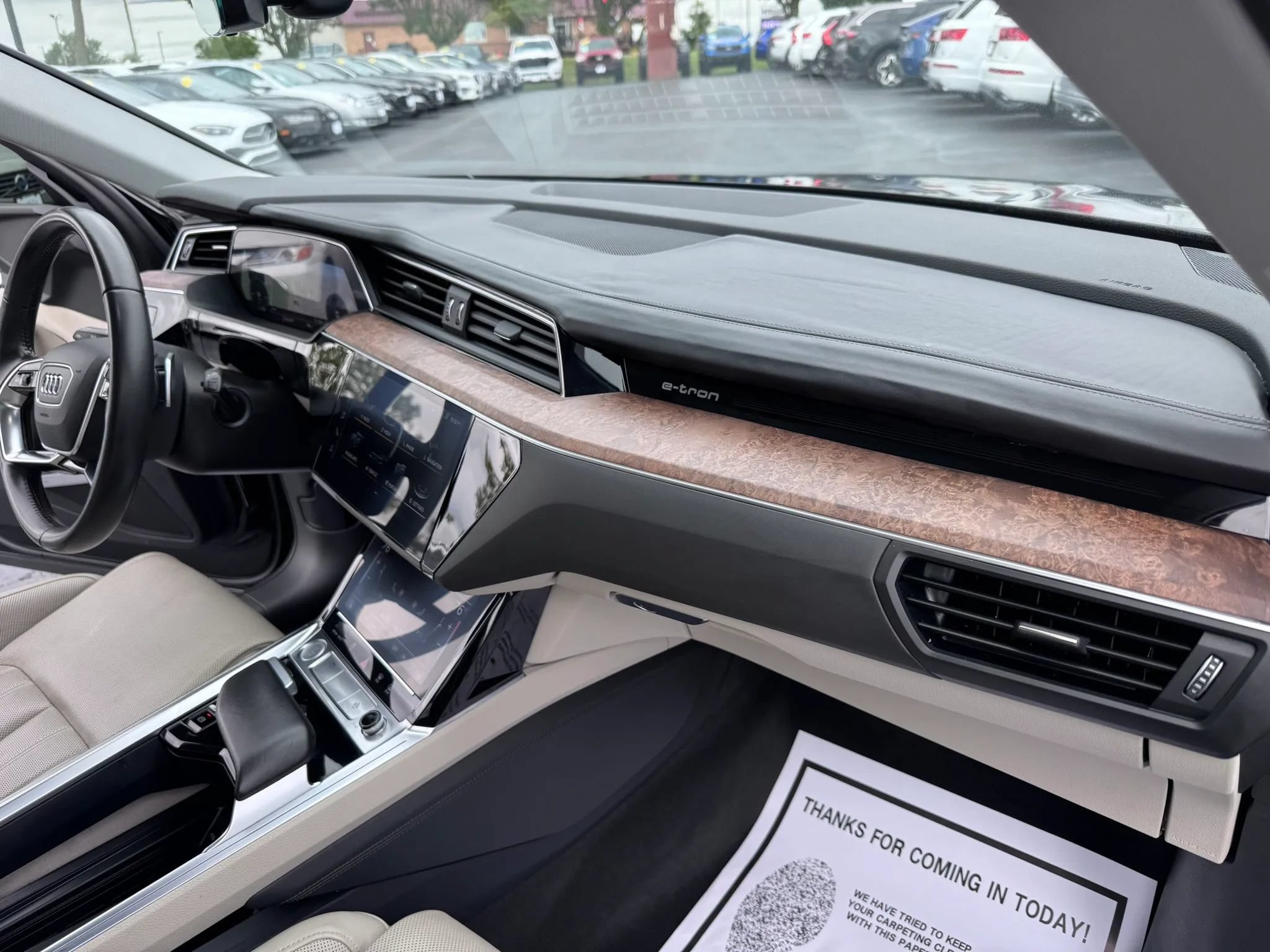 Used 2019 Audi e-tron Prestige w/ Prestige Package AWD/4WD image 42