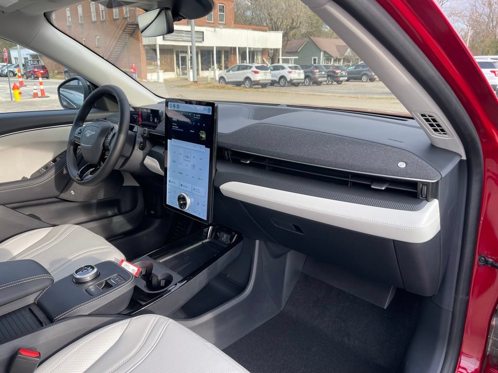 New 2023 Ford Mustang Mach-E Premium RWD image 21