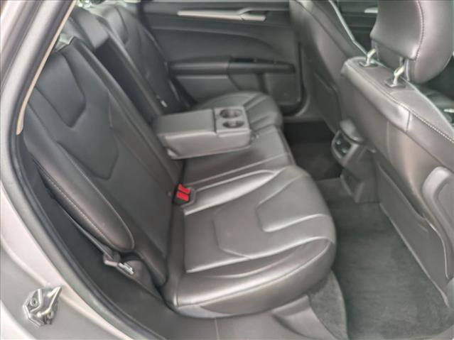 Used 2014 Ford Fusion Titanium FWD image 19