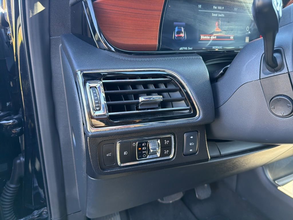 Used 2024 Lincoln Navigator L 4WD image 33