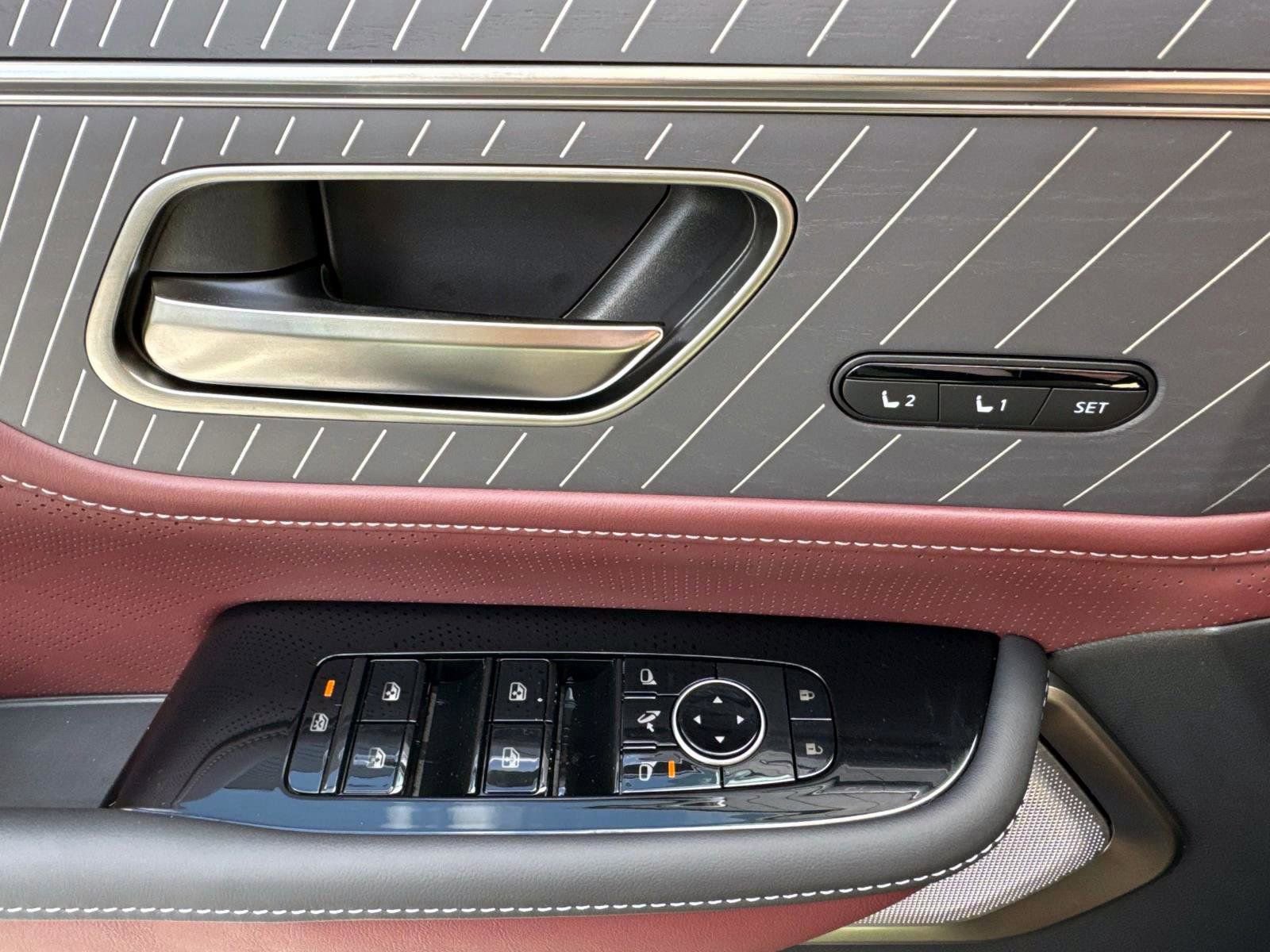 New 2026 INFINITI QX80 Autograph image 8