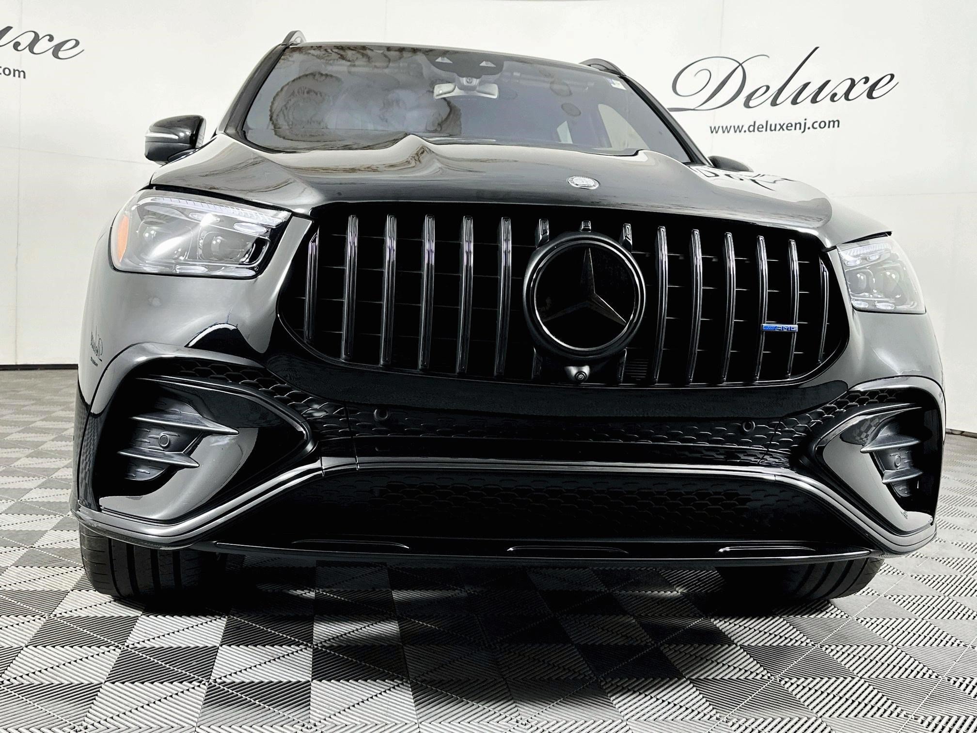 Used 2025 Mercedes-Benz GLE 53 AMG 4MATIC image 32