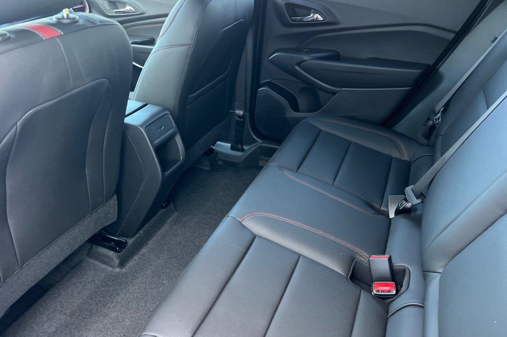 New 2026 Chevrolet Trax RS w/ Driver Confidence Package FWD image 9