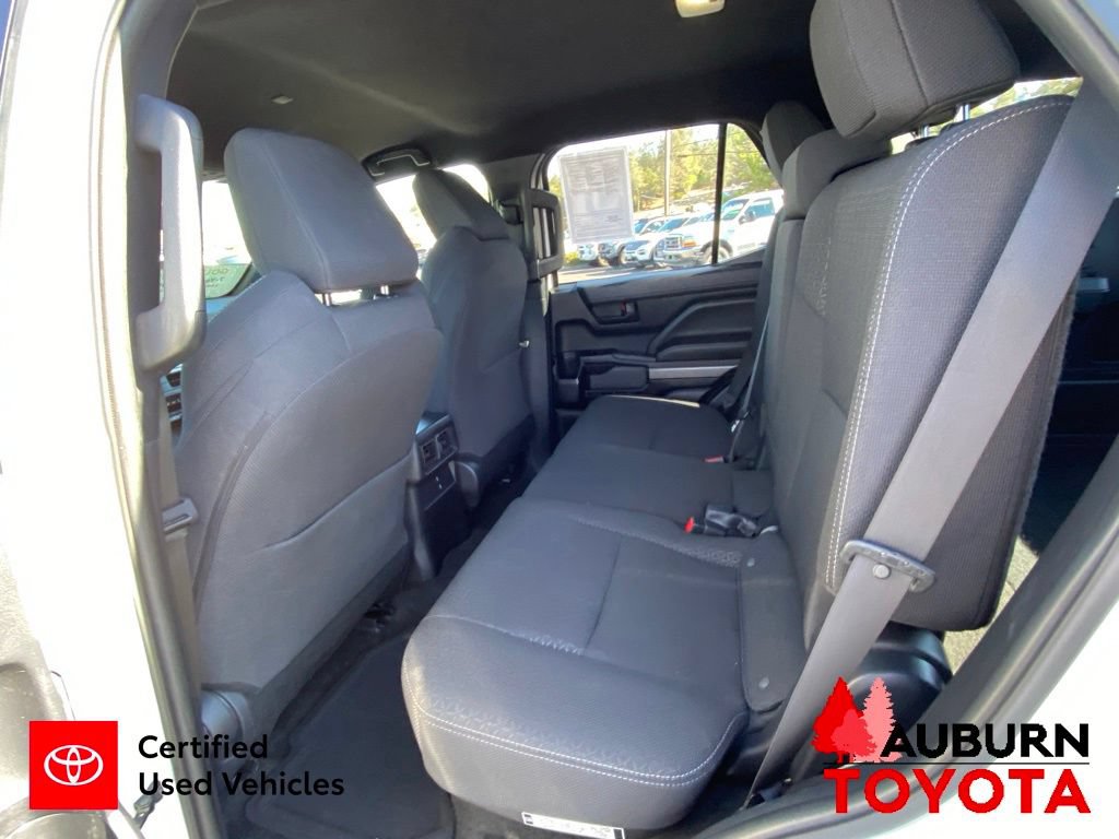 Certified 2025 Toyota 4Runner SR5 AWD/4WD image 27