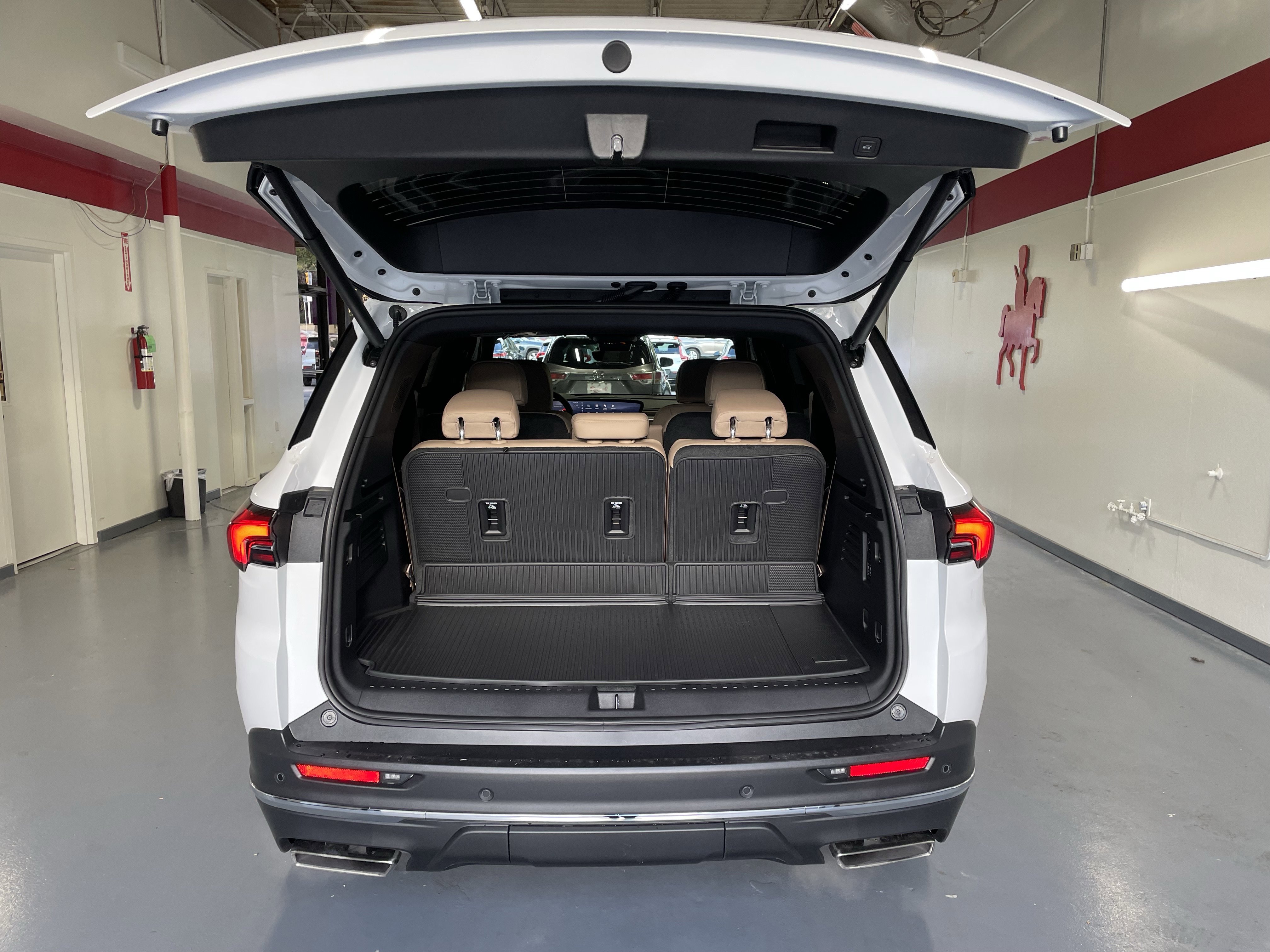 New 2026 Buick Enclave Preferred image 8