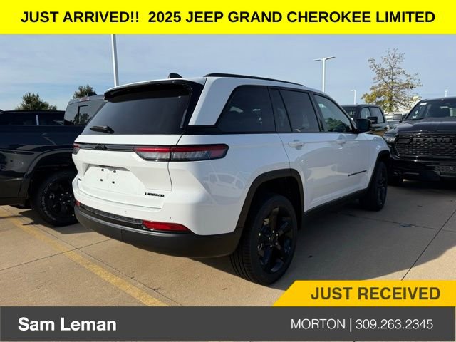 New 2025 Jeep Grand Cherokee Limited w/ Black Appearance Package image 8