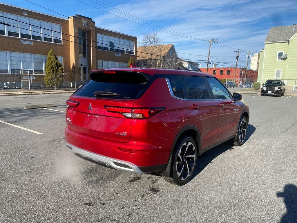 New 2025 Mitsubishi Outlander SE image 5