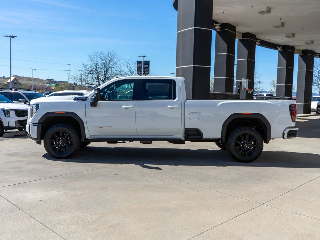 New 2026 GMC Sierra 3500 AT4 w/ AT4 Premium Plus Package AWD/4WD image 4