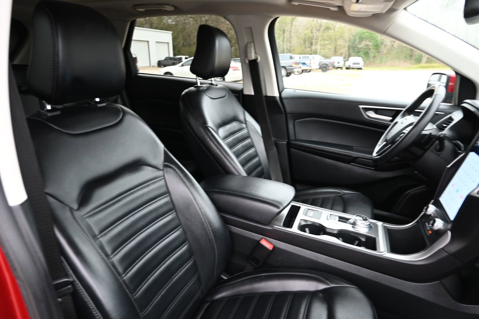 Used 2022 Ford Edge SEL w/ Convenience Package image 24