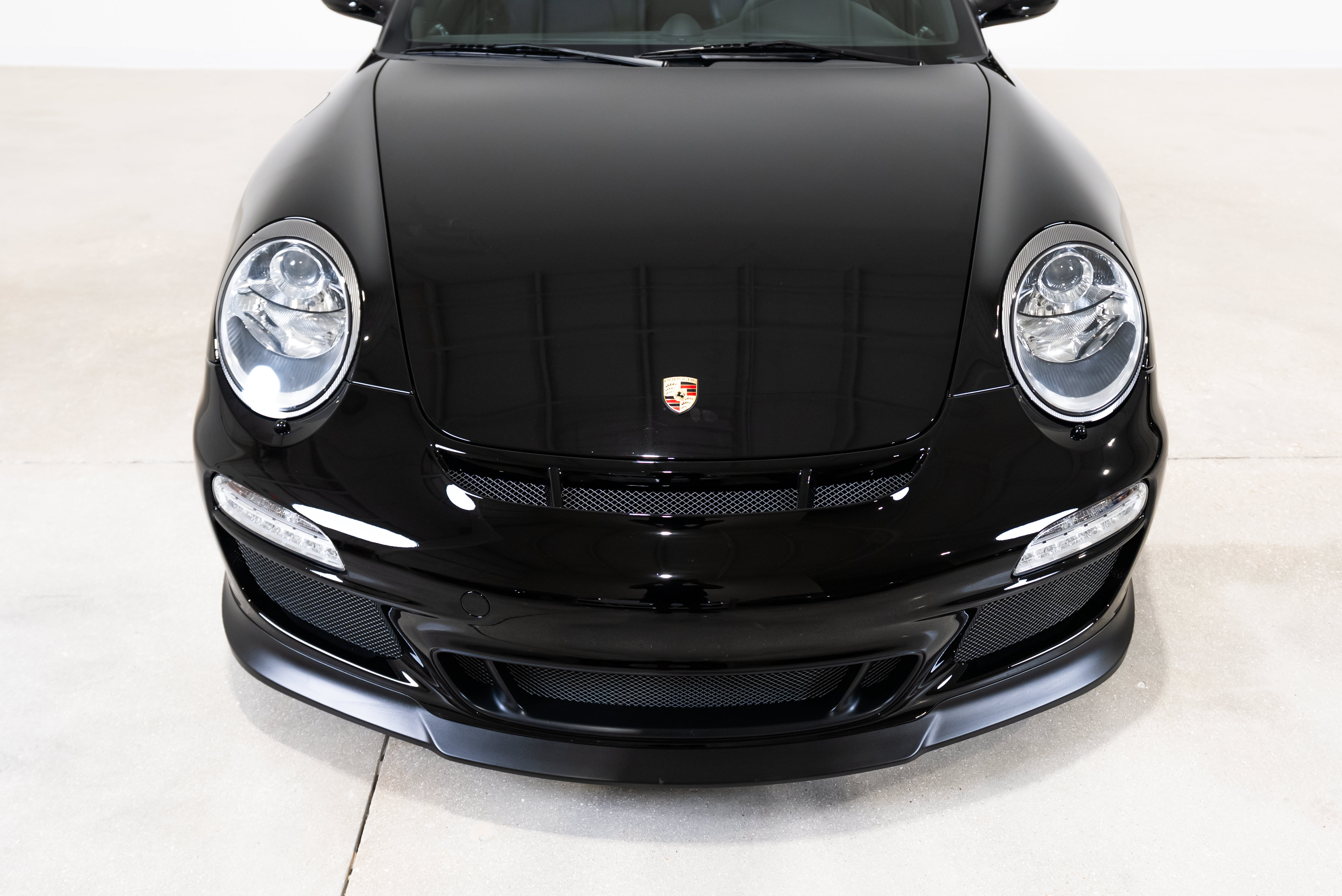 Used 2010 Porsche 911 GT3 RWD image 10