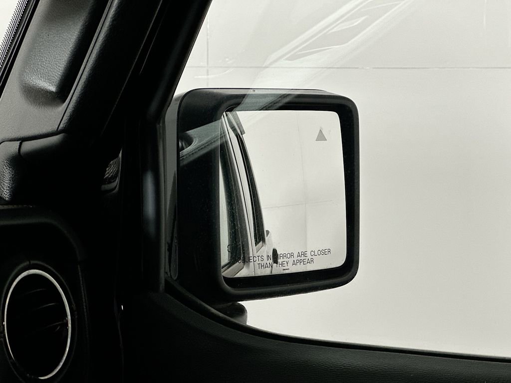 Certified 2021 Jeep Gladiator Overland image 29