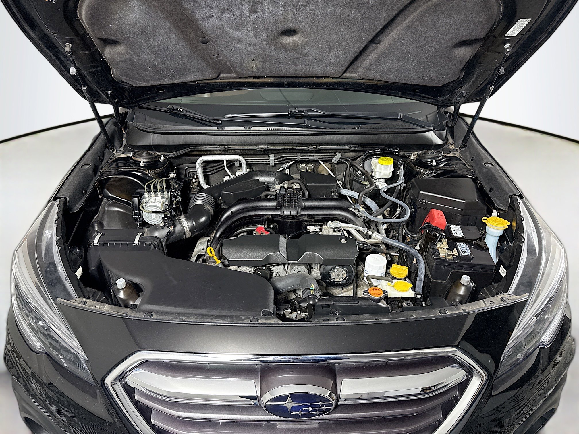 Used 2018 Subaru Outback 2.5i Touring image 32