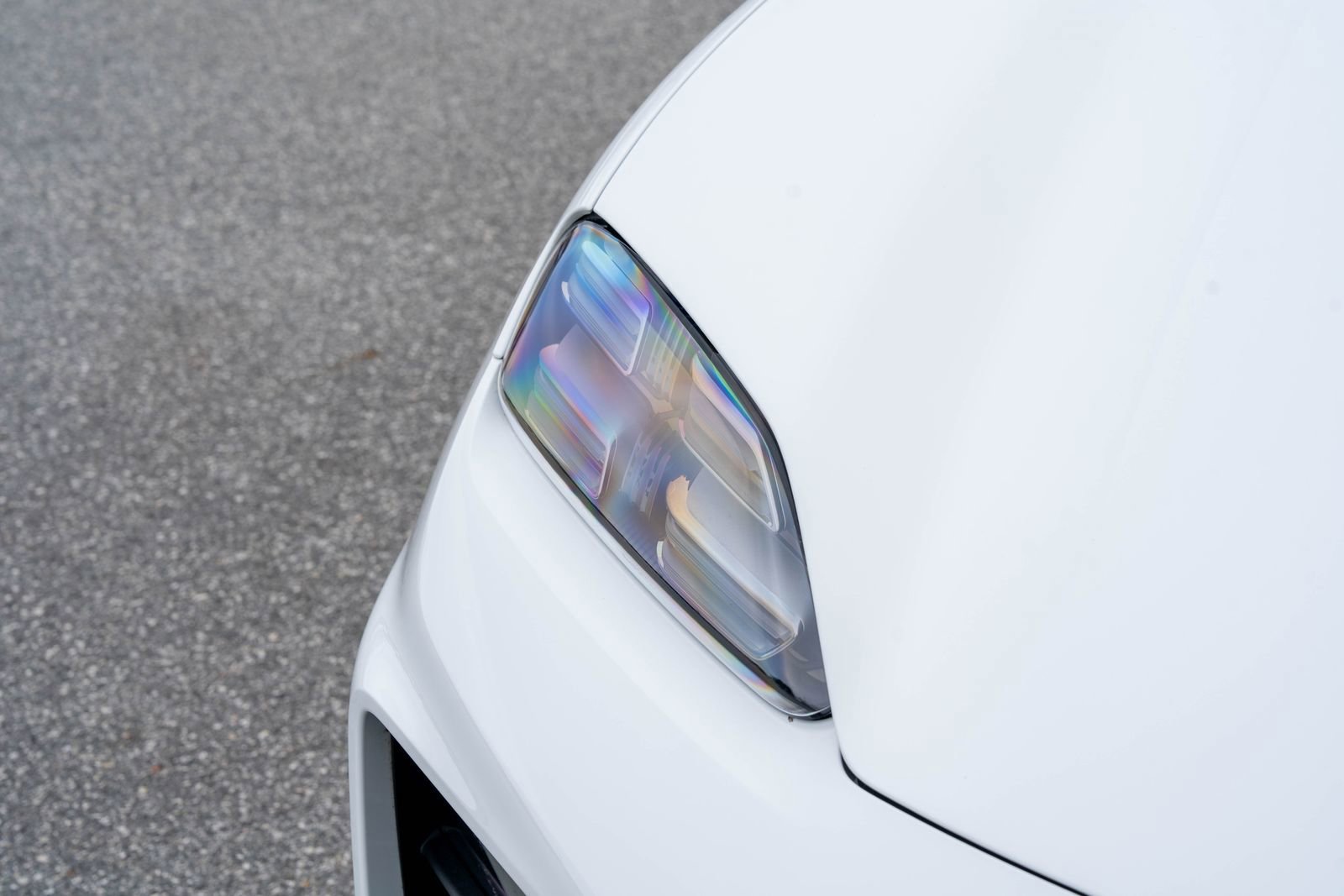 Certified 2025 Porsche Macan 4S Electric image 19