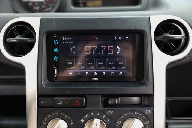 Used 2004 Scion xB FWD image 34