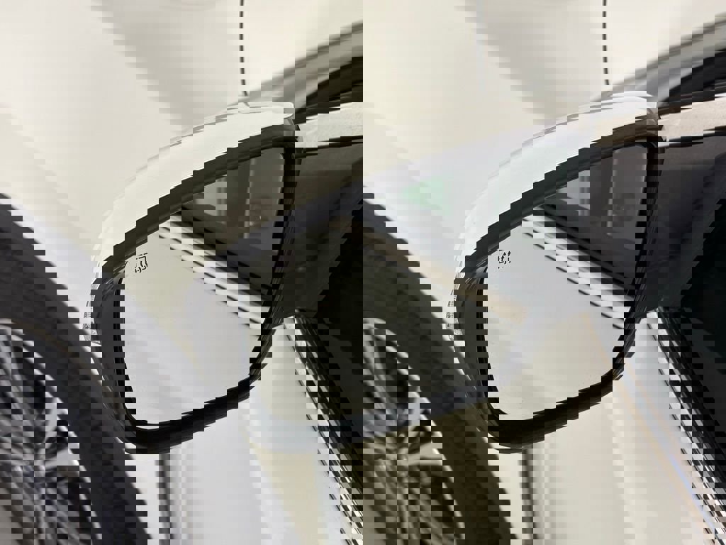 Used 2017 Nissan Rogue SL w/ SL Premium Package image 13