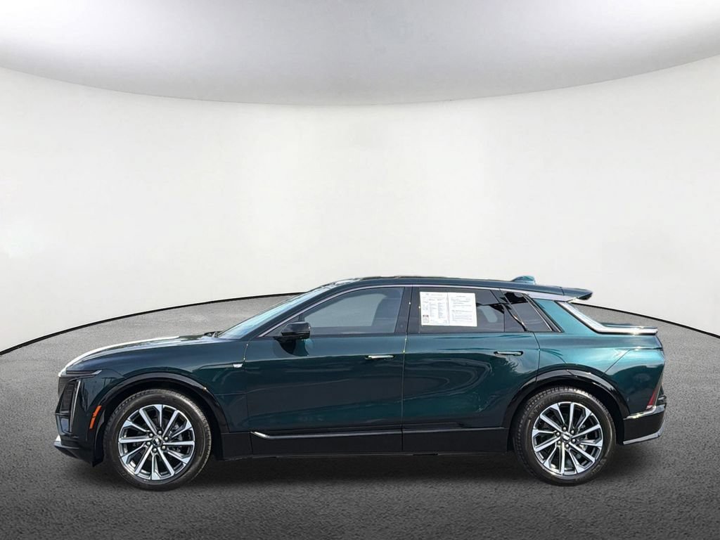 Certified 2024 Cadillac Lyriq Sport AWD/4WD image 15