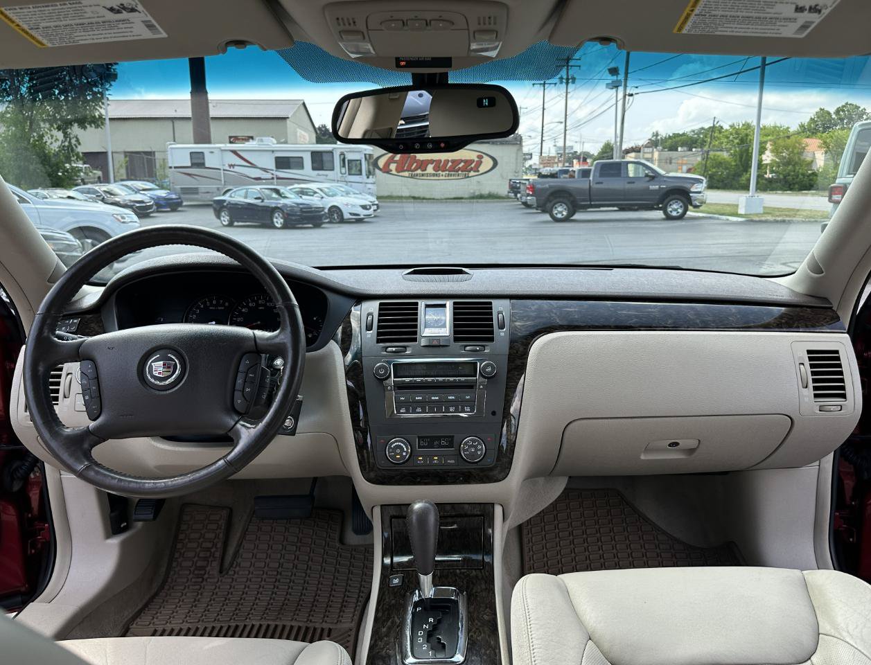 Used 2008 Cadillac DTS FWD image 41