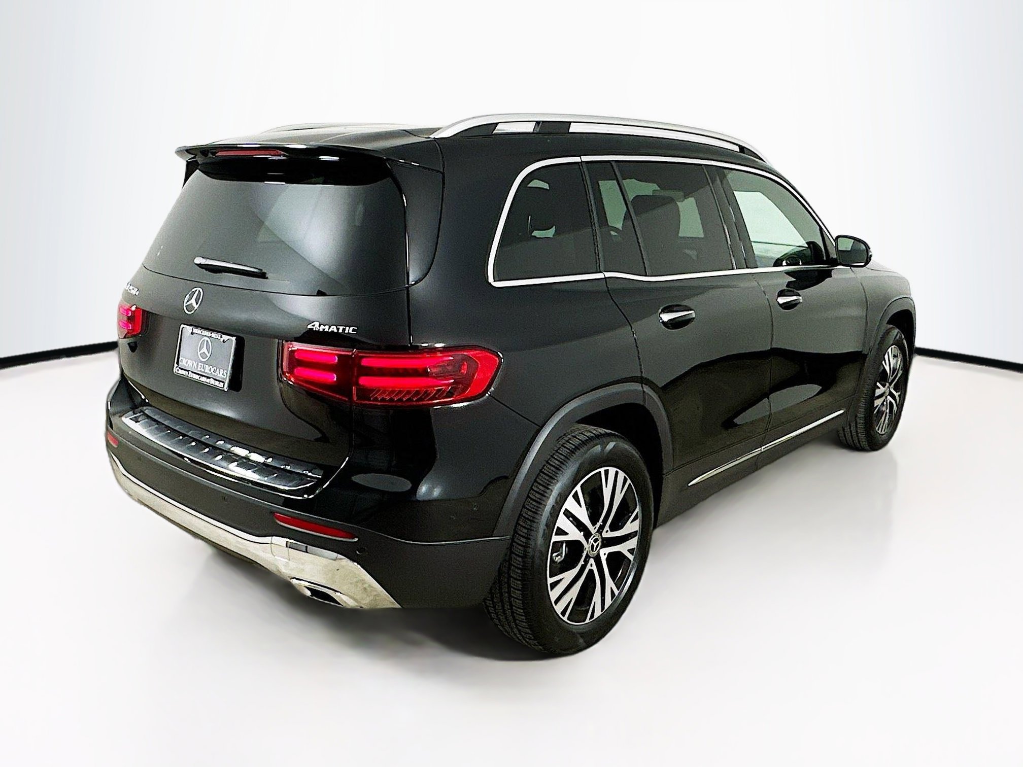 Certified 2025 Mercedes-Benz GLB 250 4MATIC image 7