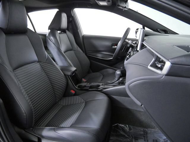 Used 2024 Toyota Corolla XSE FWD image 13