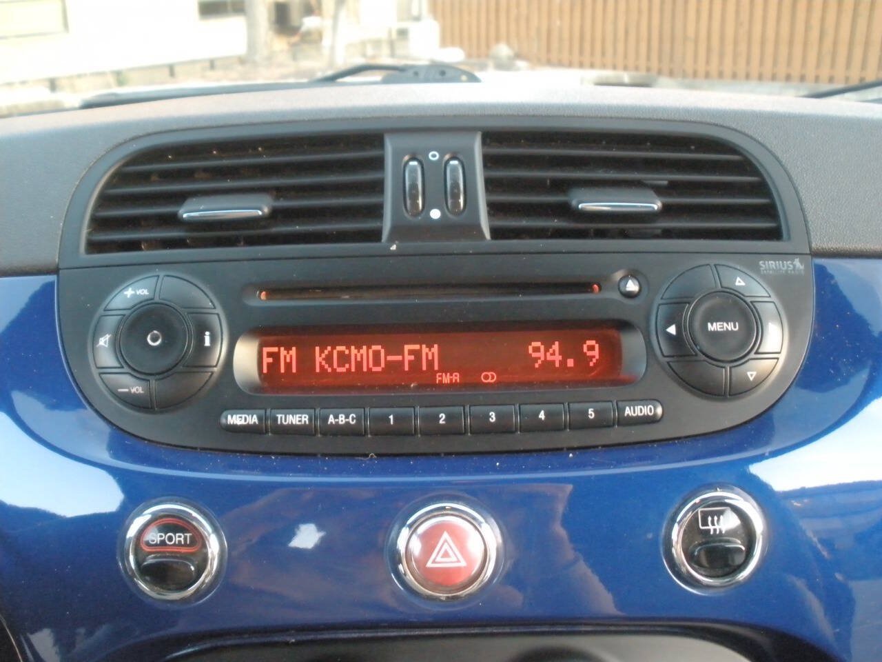 Used 2012 FIAT 500 Sport w/ Safety & Sound Pkg FWD image 38