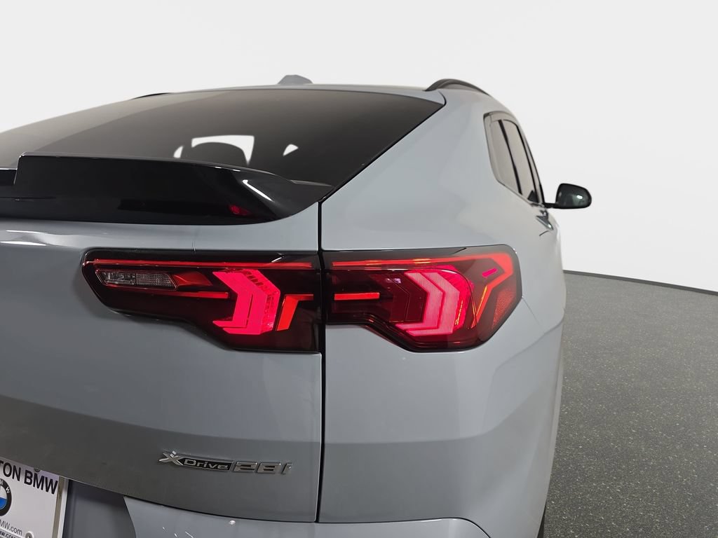 New 2026 BMW X2 xDrive28i w/ Technology Package AWD/4WD image 34