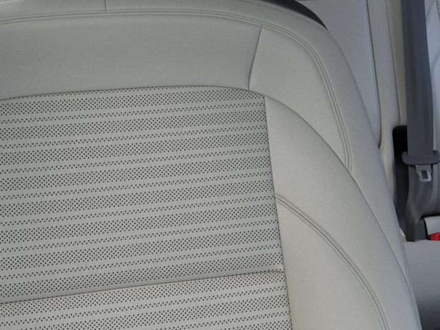 New 2026 Lincoln Nautilus Reserve AWD/4WD image 16