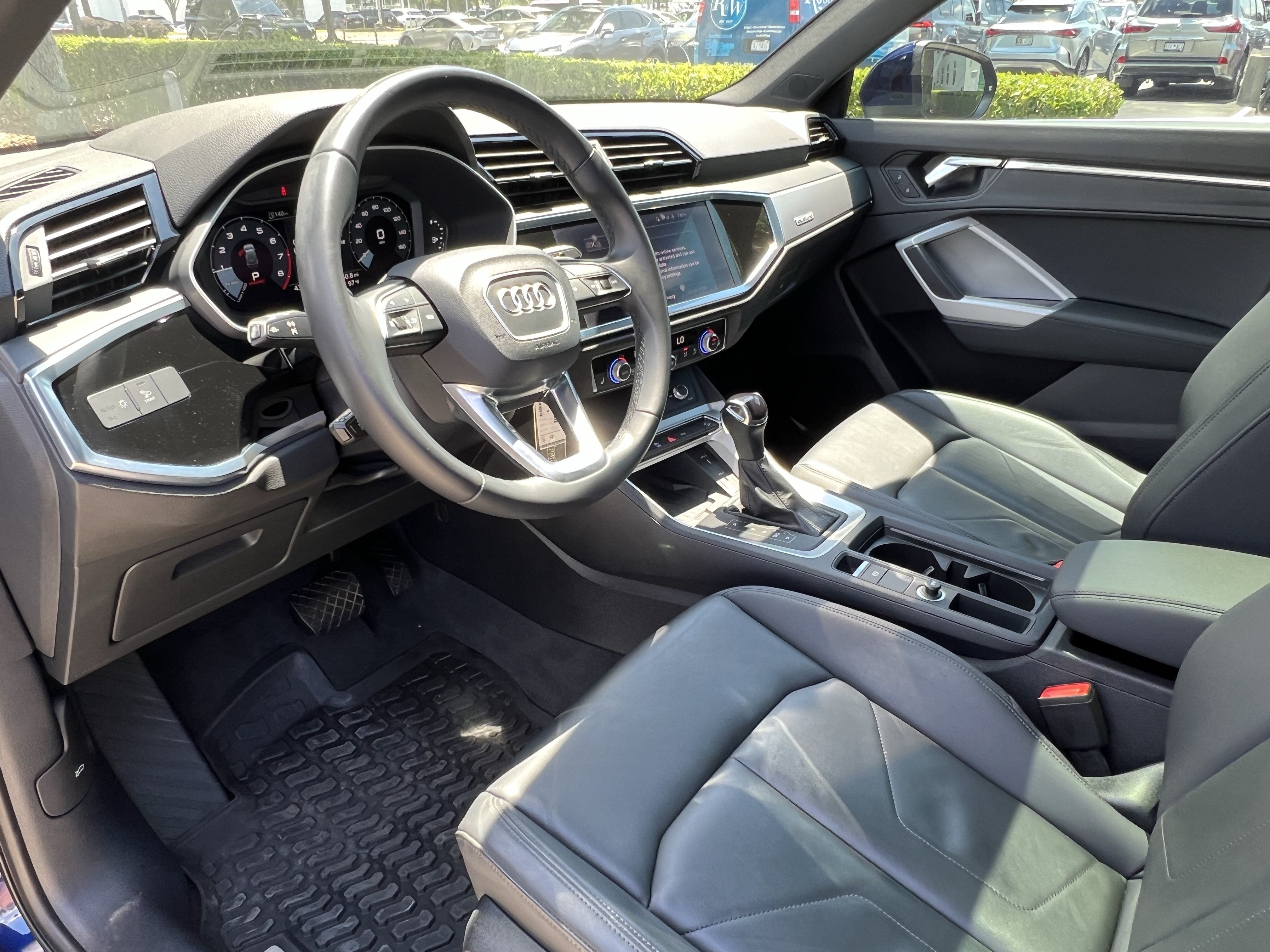 Used 2022 Audi Q3 2.0T Premium Plus AWD/4WD image 17