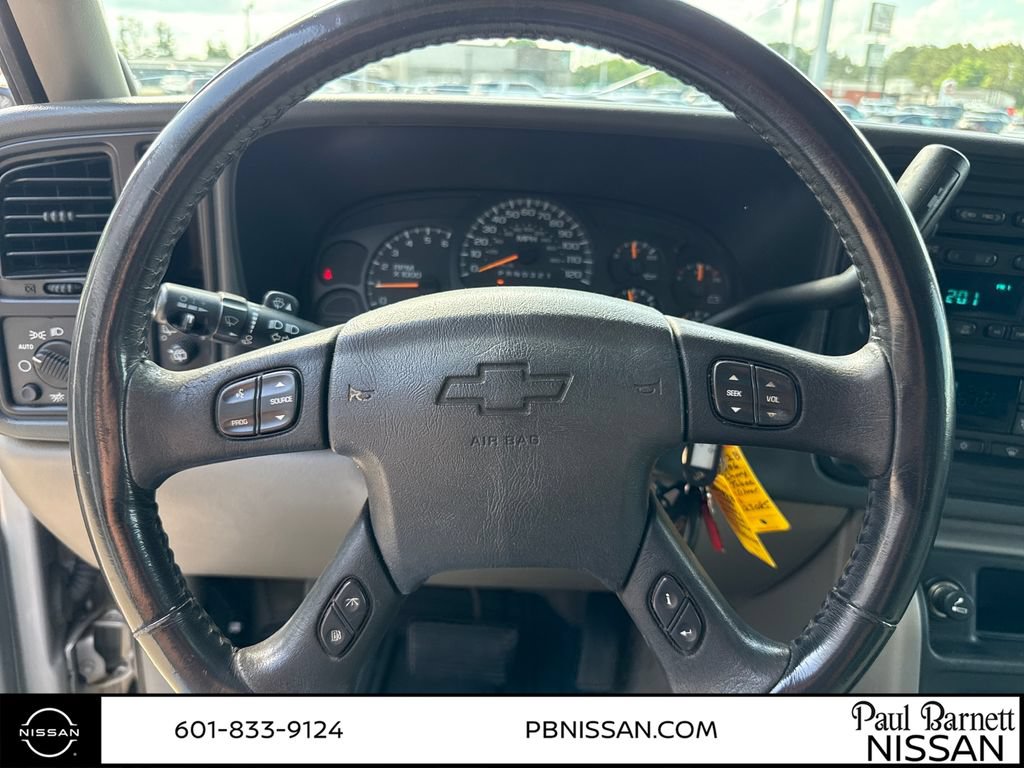 Used 2006 Chevrolet Tahoe Z71 w/ Z71 Preferred Equipment Group RWD image 16