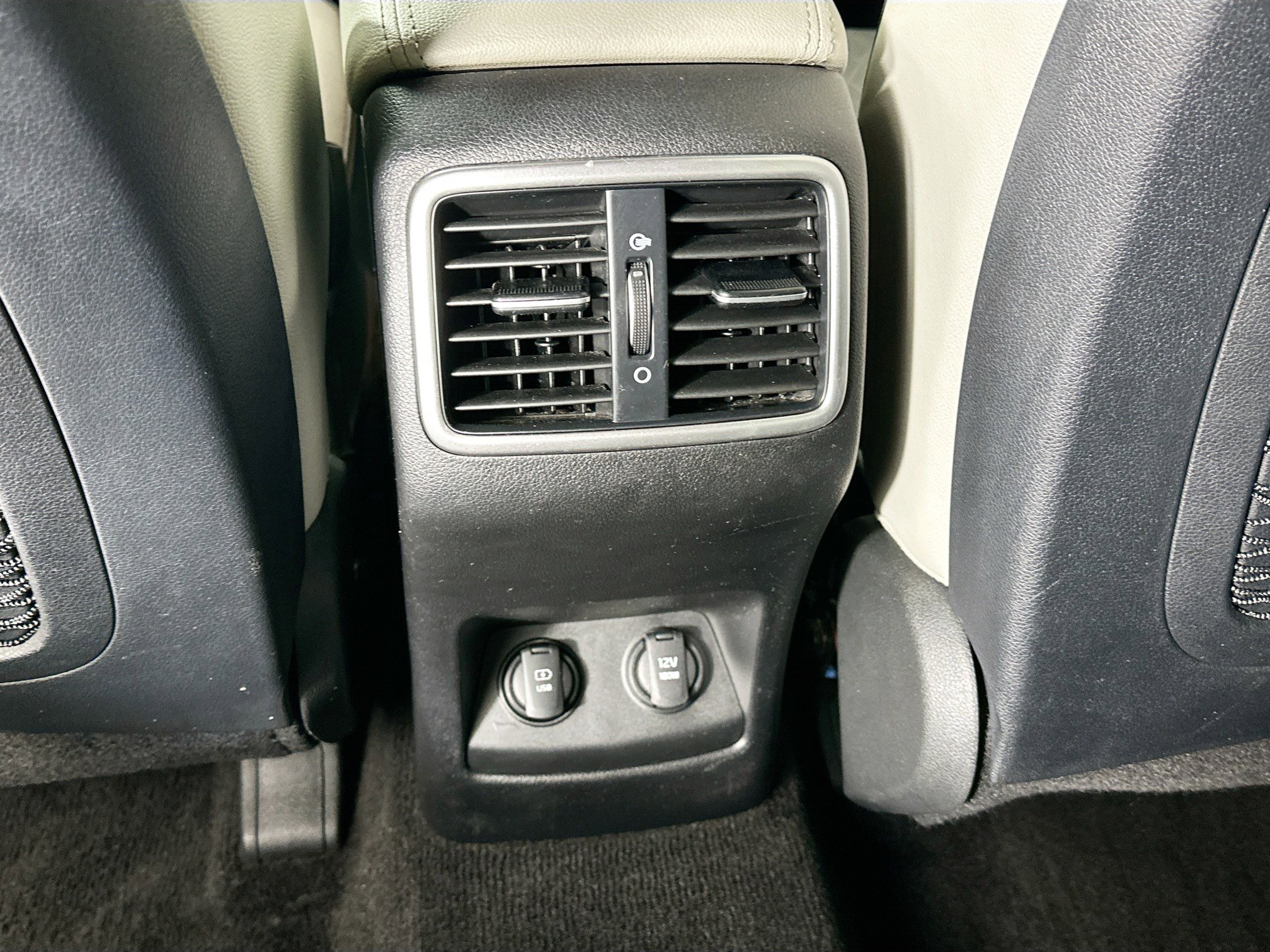 Used 2018 Kia Sportage EX w/ EX Sport Appearance Package AWD/4WD image 31