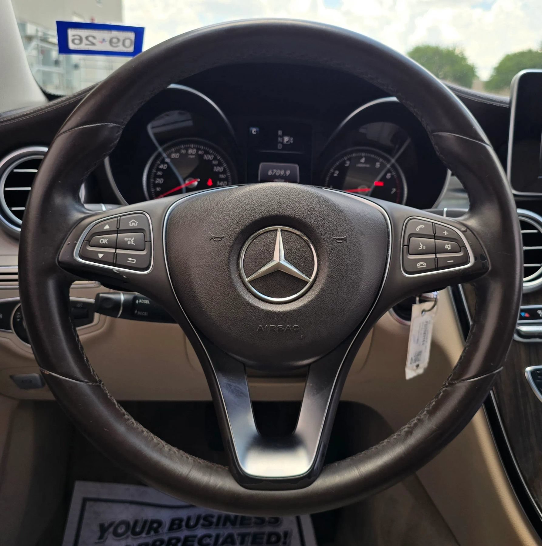 Used 2015 Mercedes-Benz C 300 Sedan image 31