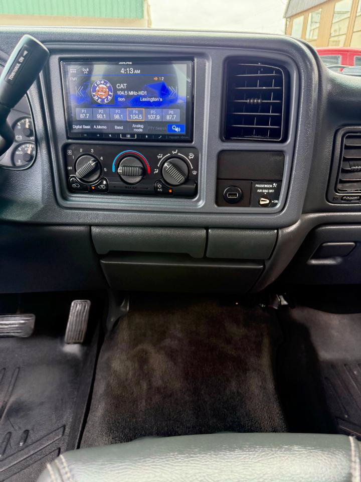 Used 2002 GMC Sierra 1500 2WD Extended Cab image 25