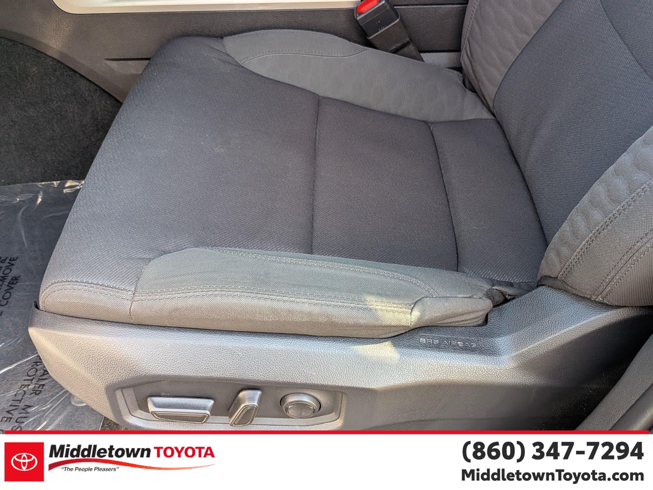 Certified 2025 Toyota Tundra SR5 AWD/4WD image 15