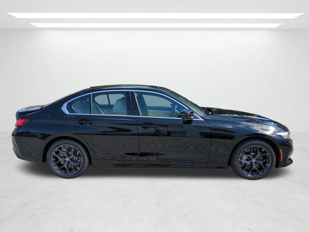 New 2026 BMW 330i Sedan RWD image 3
