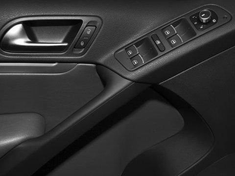 Used 2017 Volkswagen Tiguan S image 20