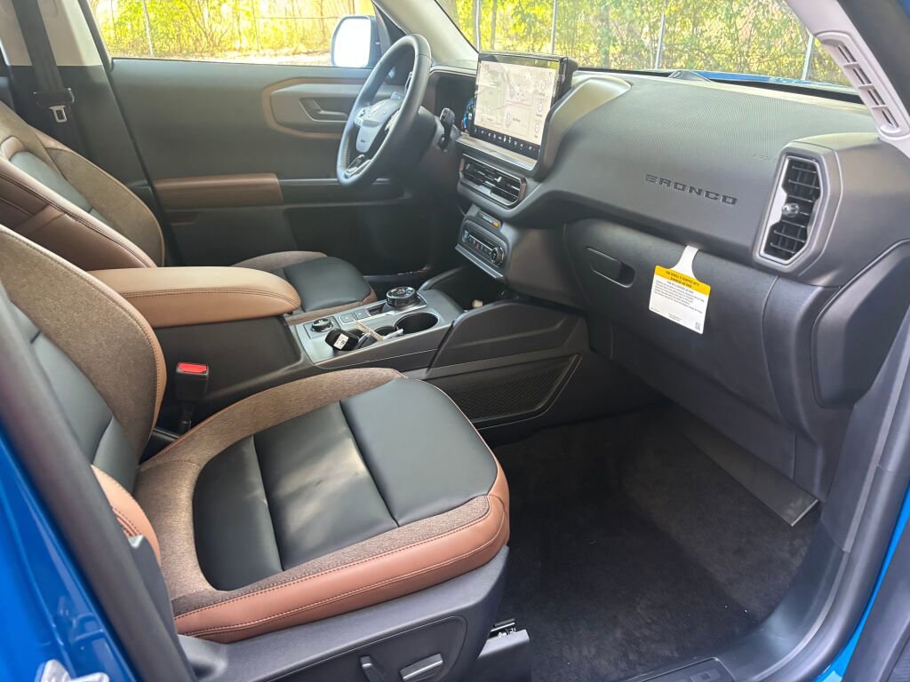 New 2025 Ford Bronco Sport Outer Banks w/ Outer Banks Tech Package+ image 14